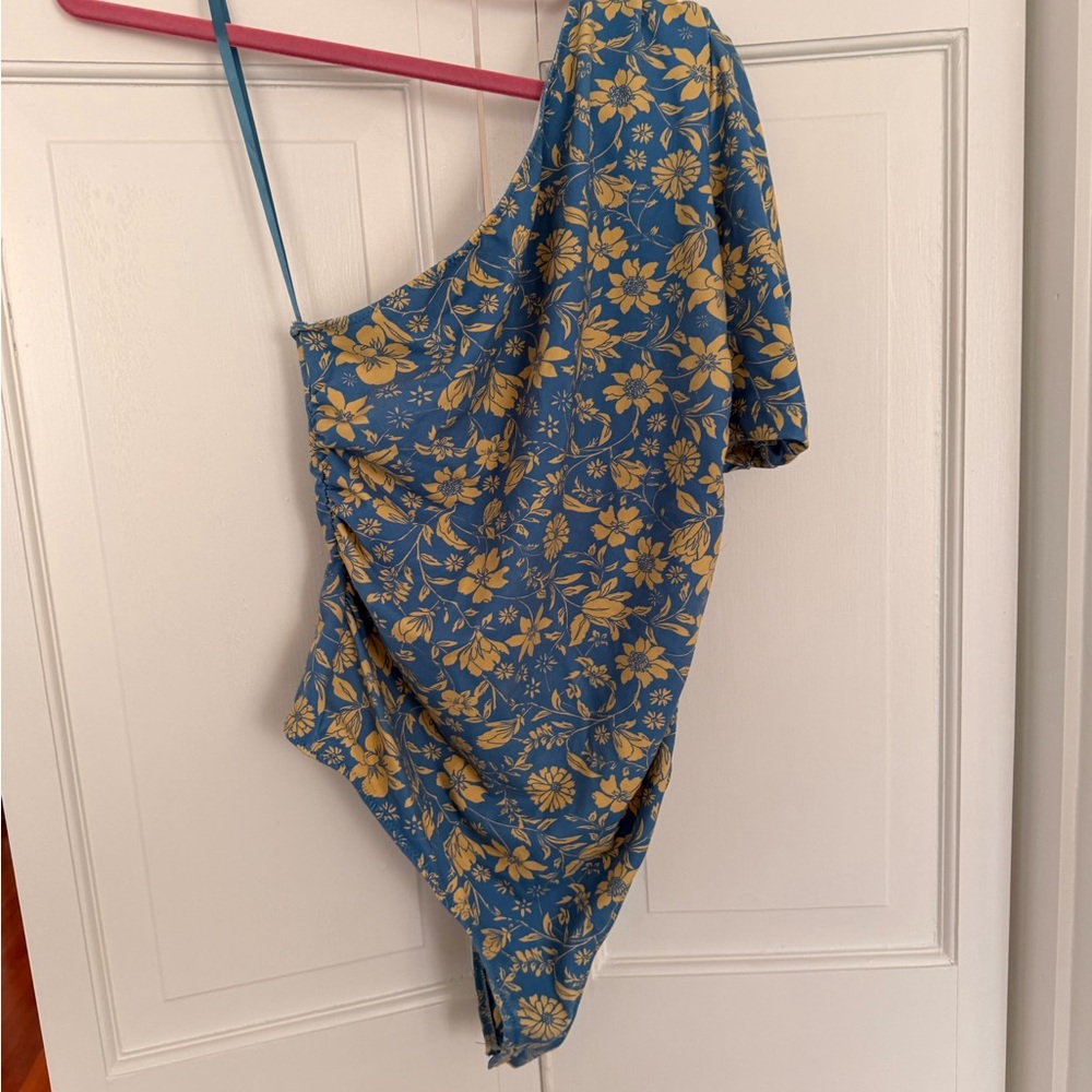 Free people one shoulder bodysuit